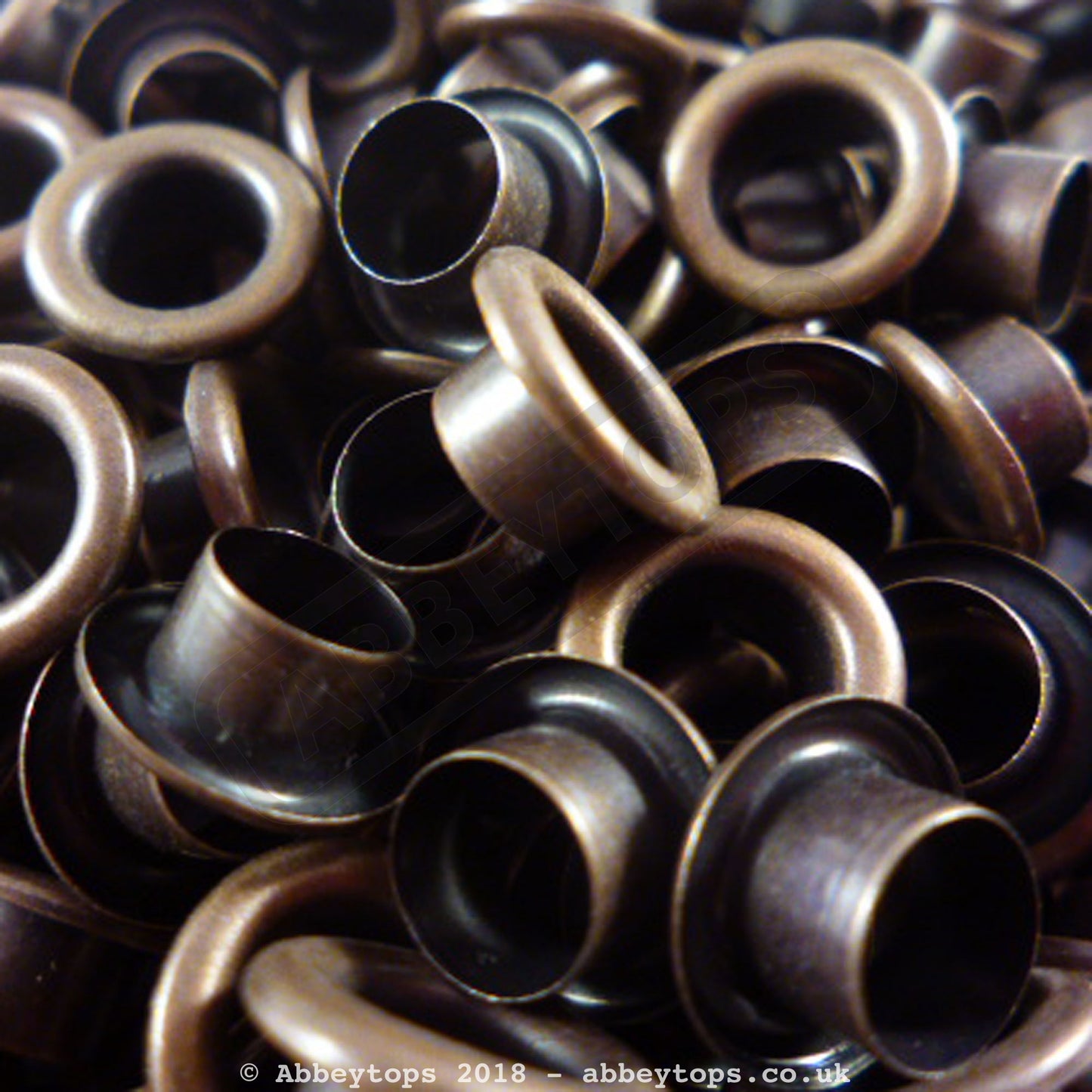 Eyelets with Washers